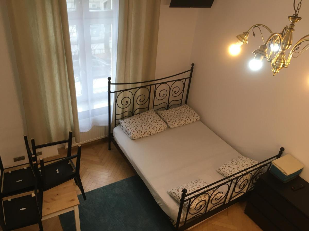 Main Square Apartament *